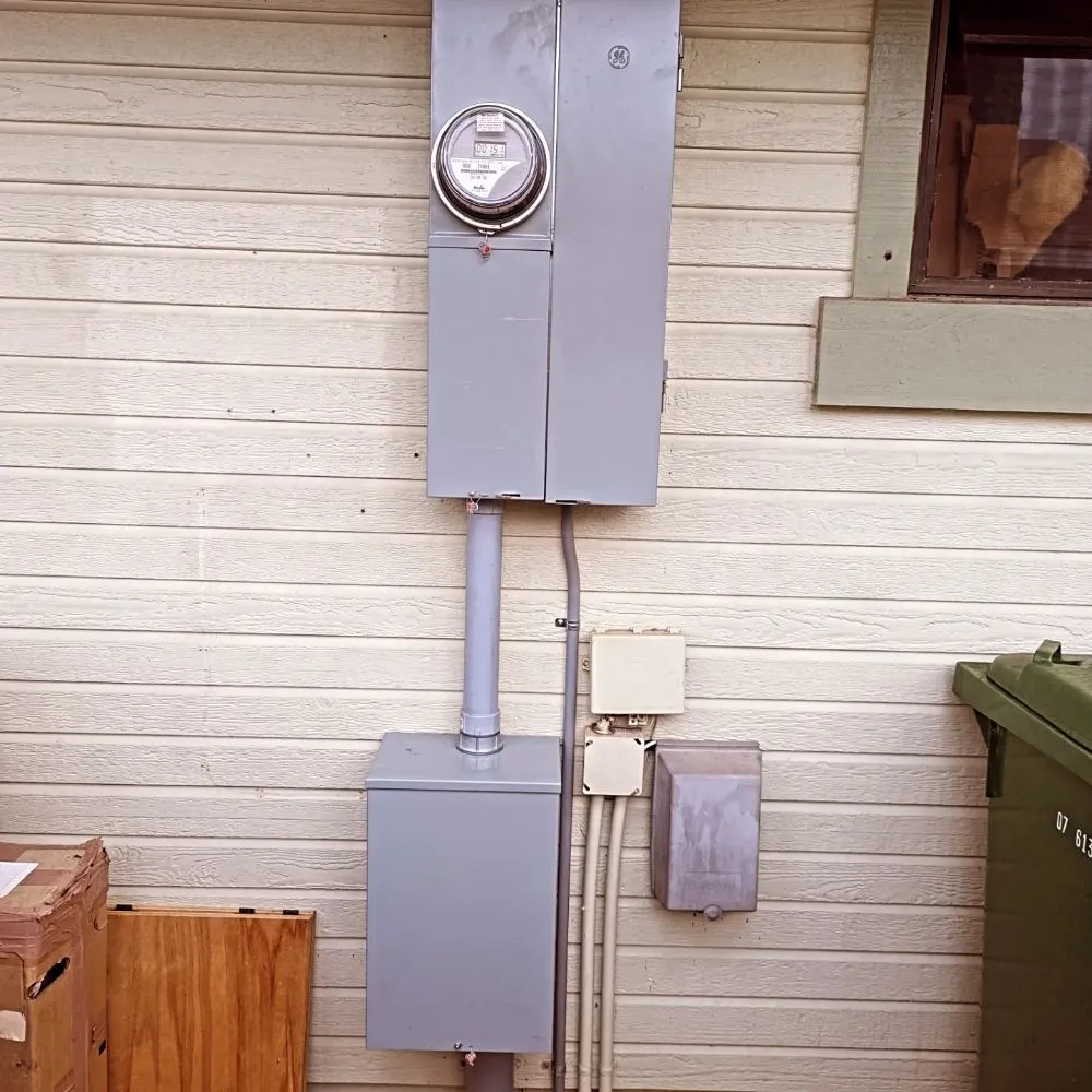 Affordable electrician providing electrical repair in Urban Honolulu, HI - Certified Electrical Services