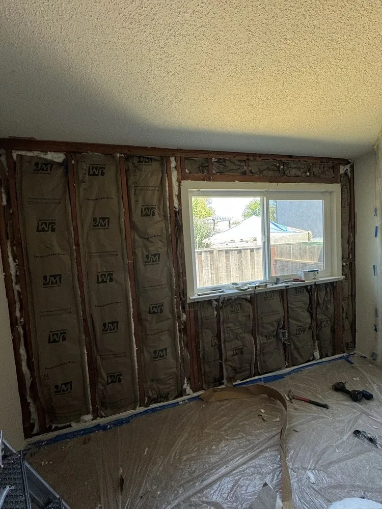 Slide of Cesar Handyman