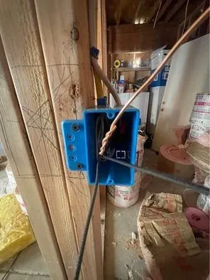 Slide of Cesar Handyman