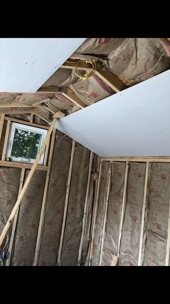 Slide of Cesar Home repair