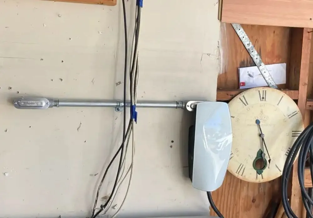 Slide of CEZ Electric and Maintenance