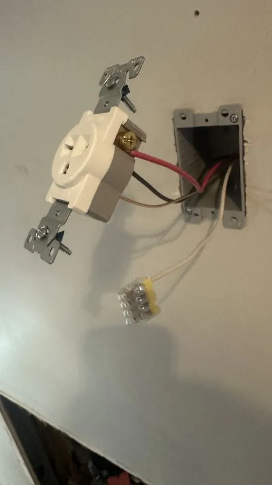 Emergency circuit breaker repair service in ,  - C.Footman Electrical services