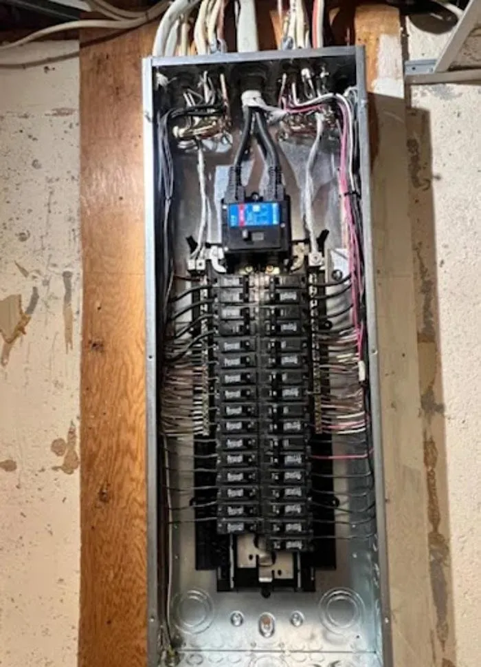 Reliable outlet and switch repair experts serving Derby, NY - CFW Electric