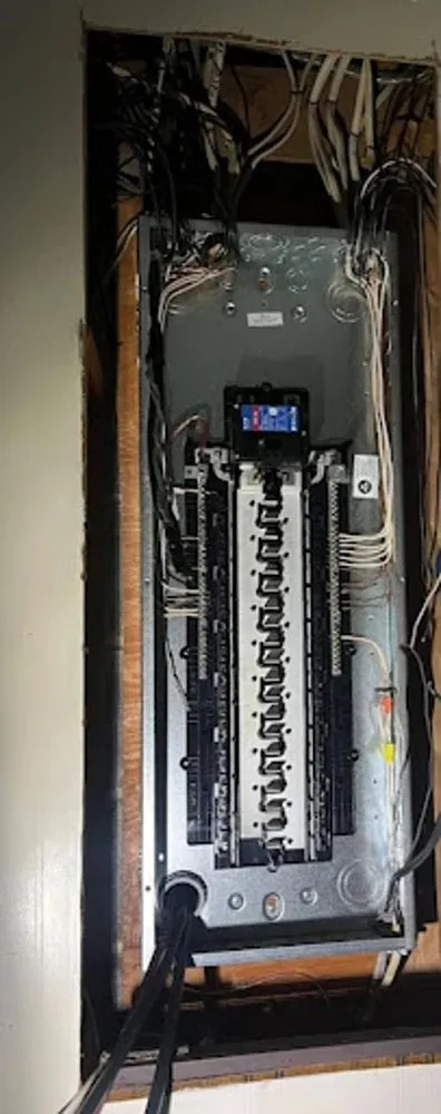 Expert emergency electrical service in Derby, NY by CFW Electric