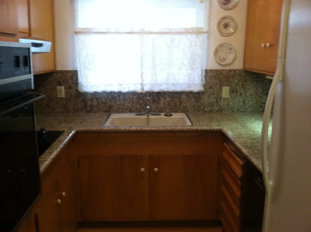 Emergency outlet and switch repair service in ,  - C&H Construction