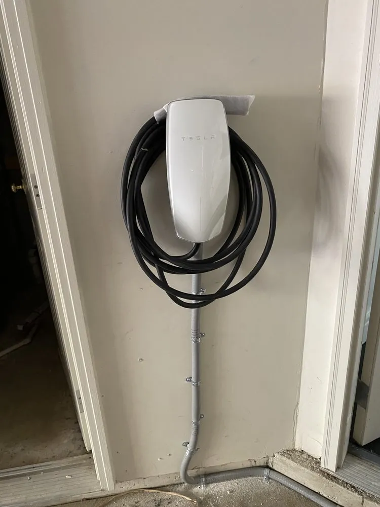 Slide of Chacon Electric B