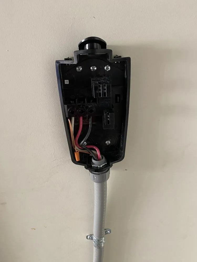 Slide of Chacon Electric B