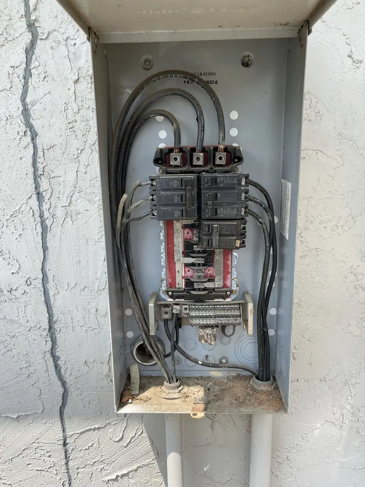 Slide of Chadhandyman Electrical