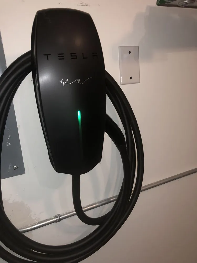 Slide of Chams Electrical Services