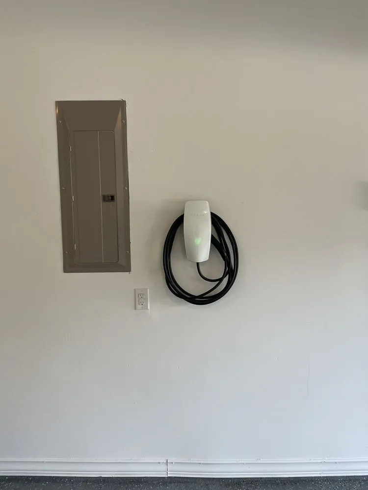 Slide of Chams Electrical Services