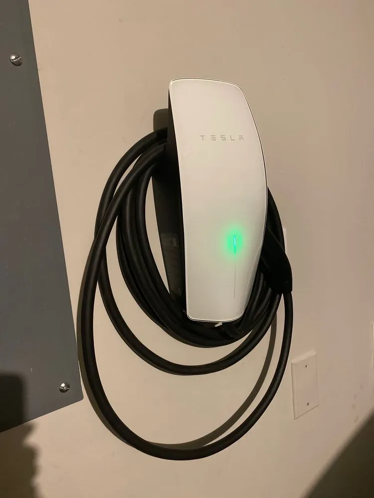 Slide of Chams Electrical Services