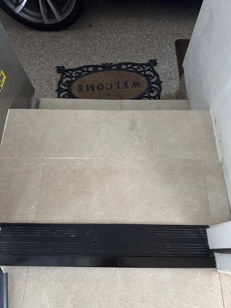 Slide of Chan Handyman