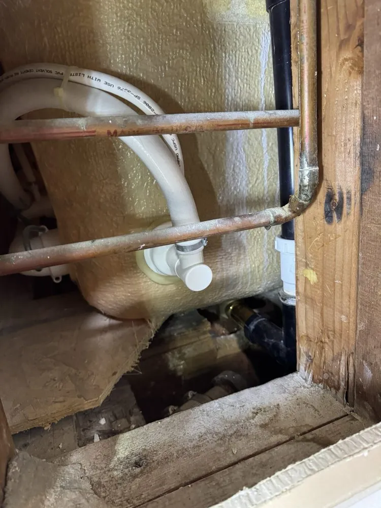 Slide of Chan Handyman