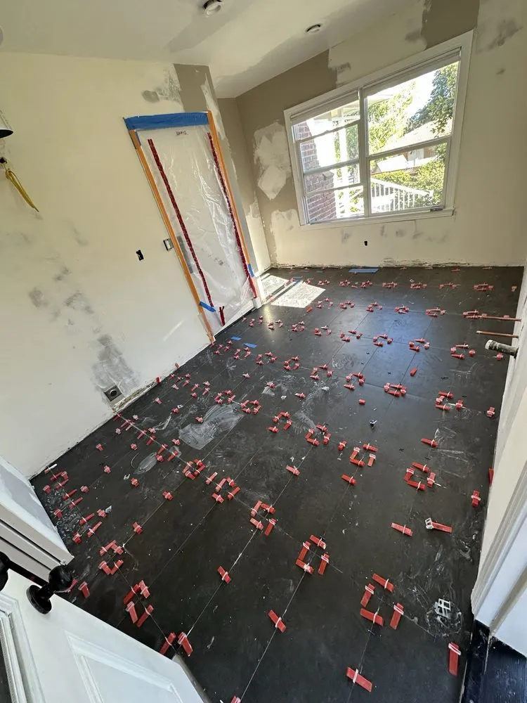 Slide of Chan Handyman