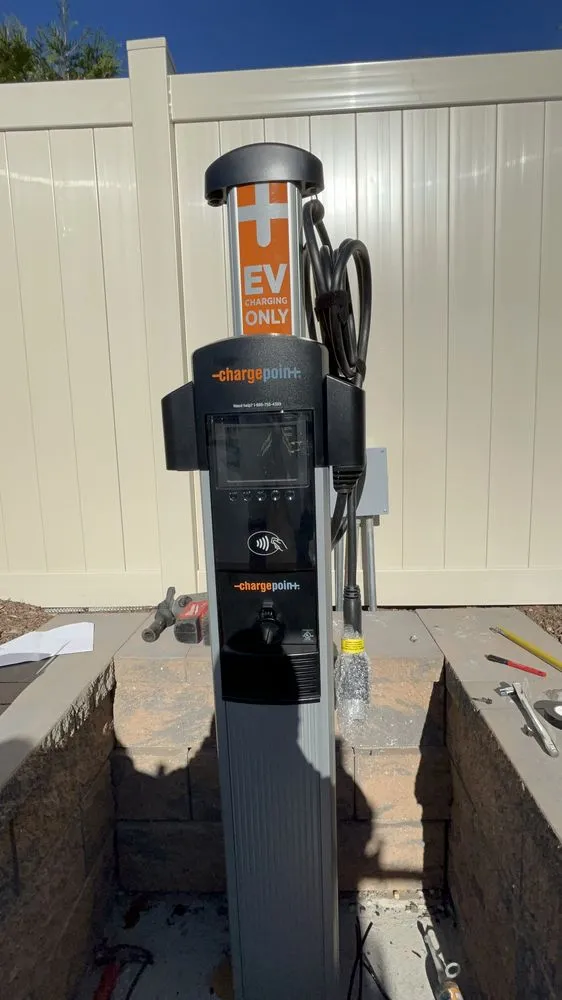 Professional circuit breaker repair experts serving ,  - Charged Up Electric