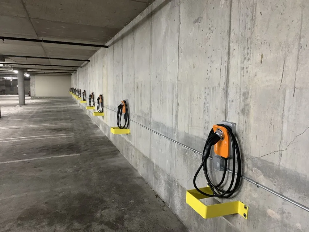 Trusted outlet and switch repair experts serving Pompano Beach, FL - Charged Up Electric