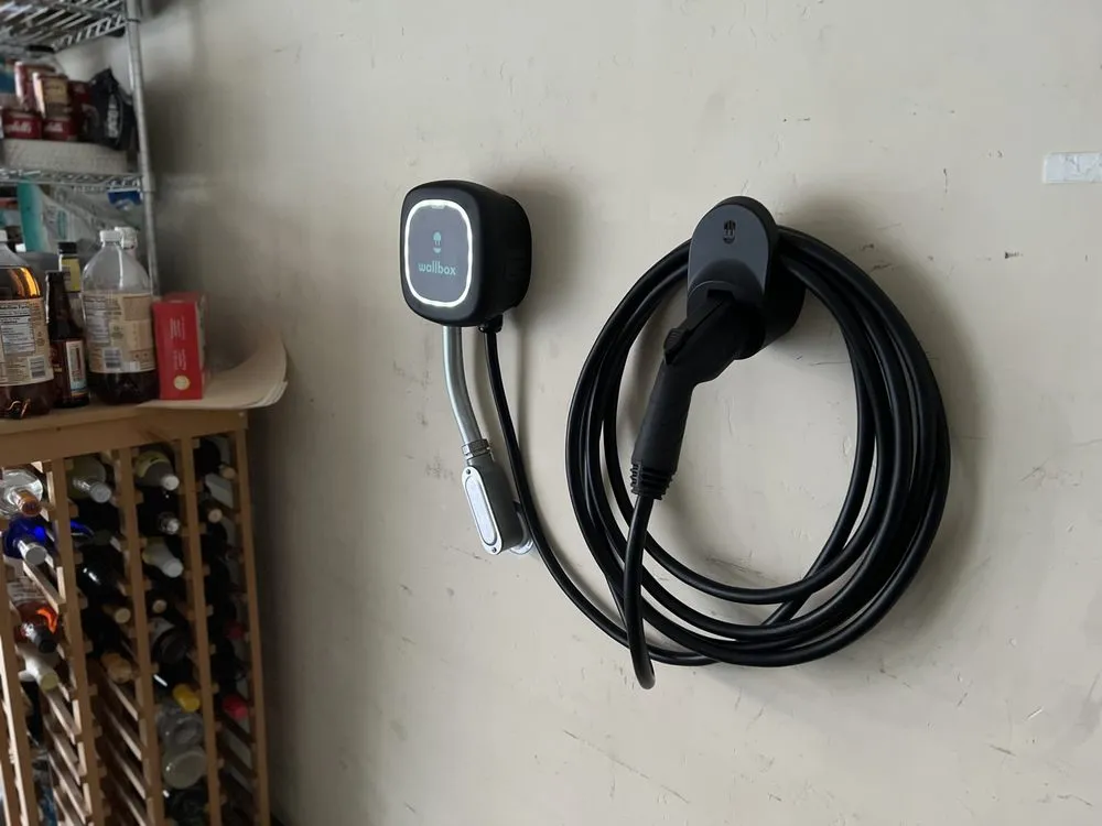 Slide of Charged Up EVs