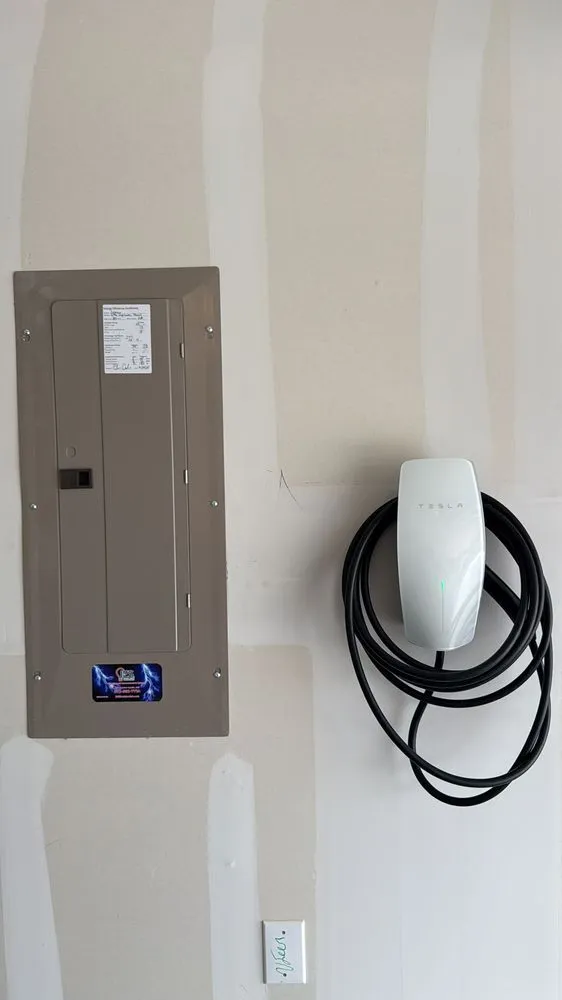 Slide of ChargePlus