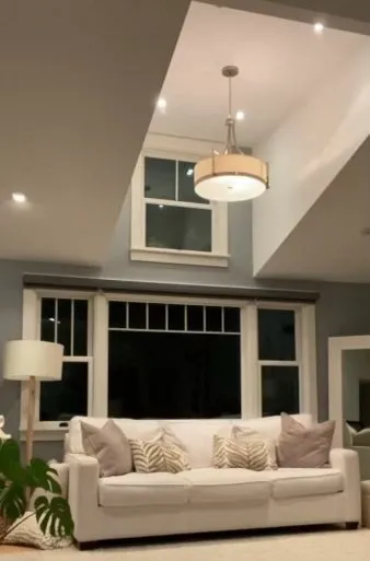 Slide of Charlevoix Electric