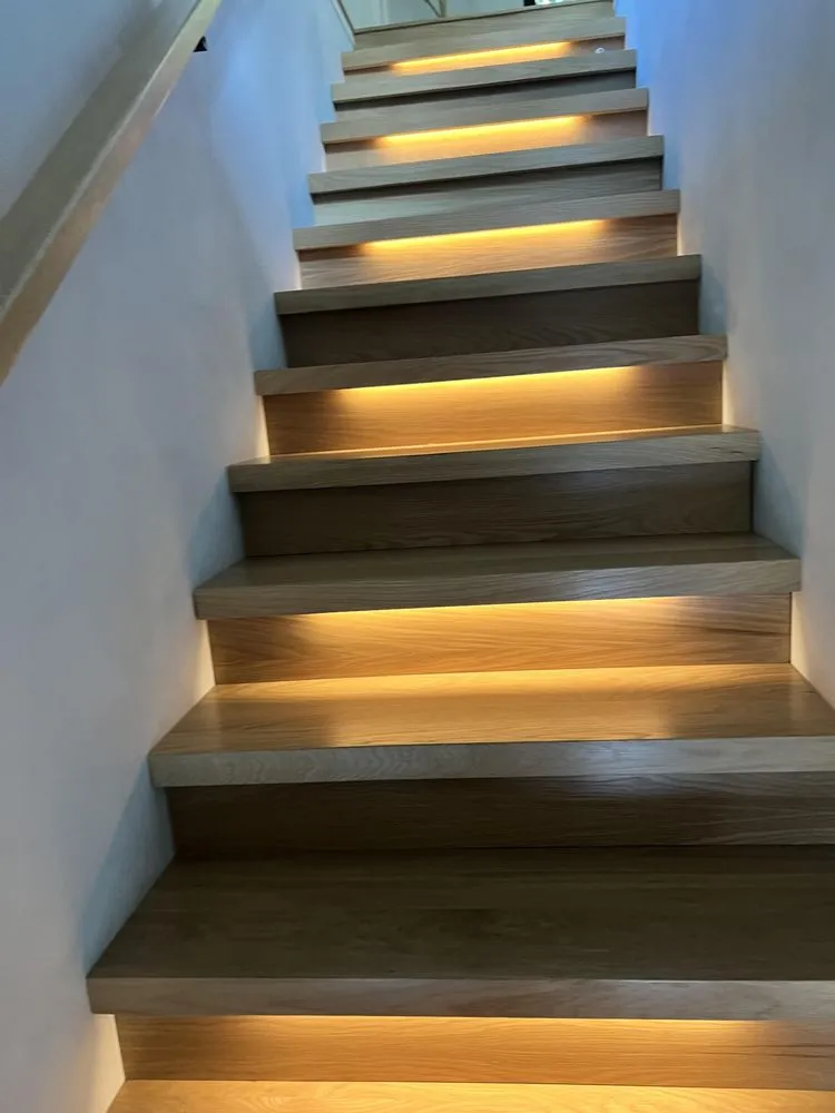 Slide of Charlevoix Electric