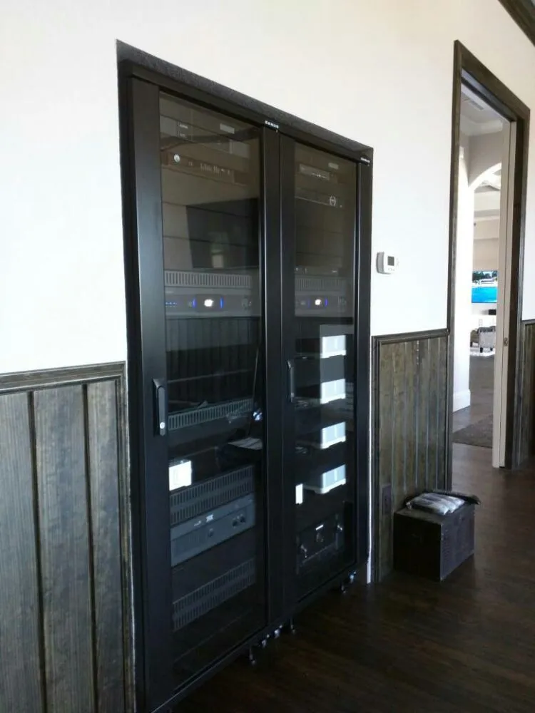 Reliable electrical repair service in ,  - Charlie Brown Electric