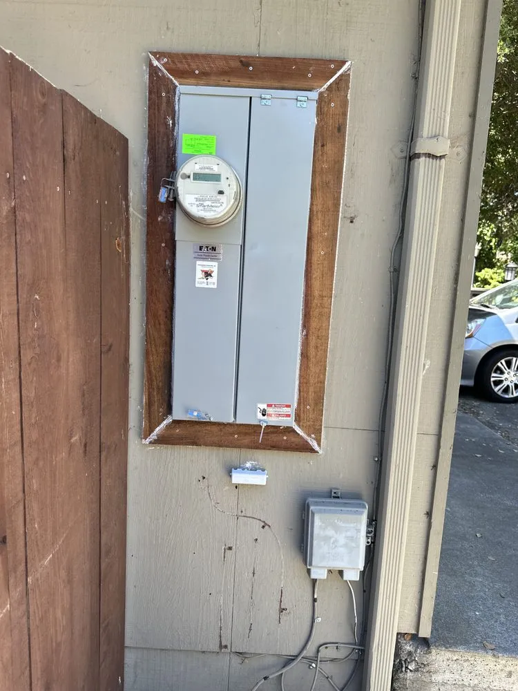 Slide of Chavarria’s Electric