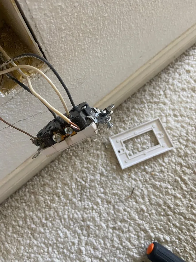 Slide of Chavez Energy Electrical Services