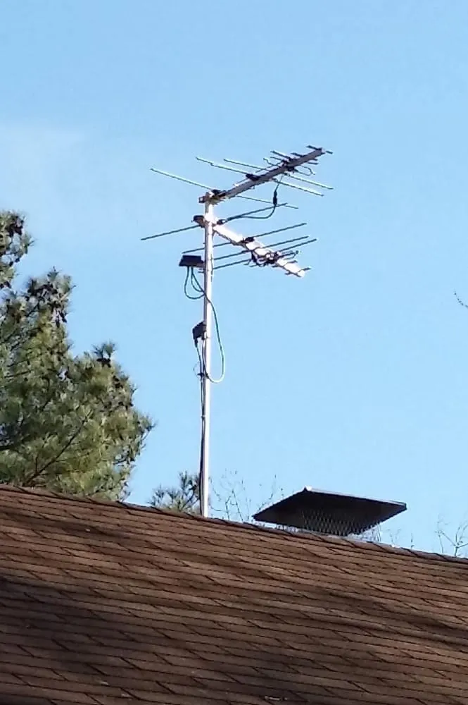 Slide of Chazown Media And Electrical