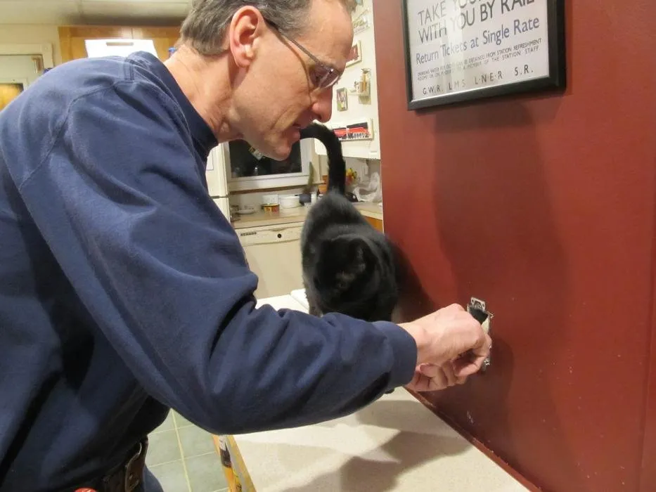 Slide of Chet's Electric