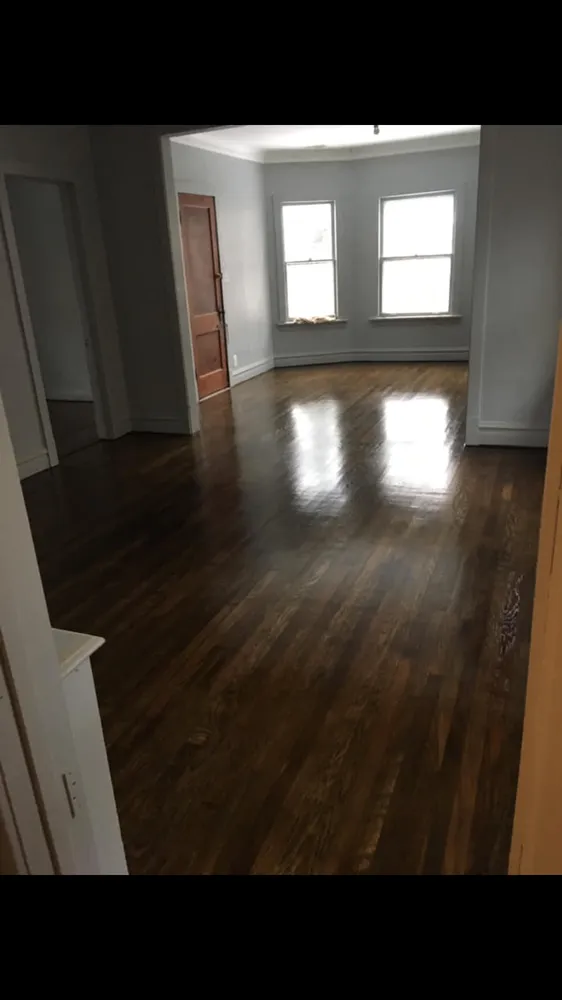 Slide of Chicago Painting Specialist