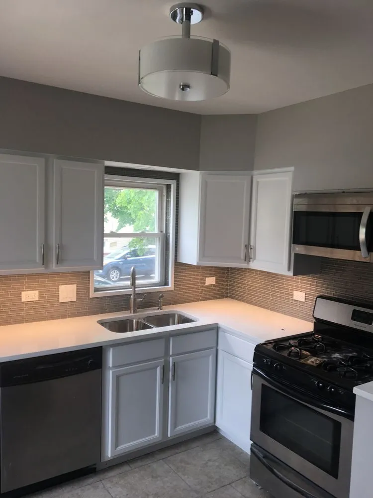 Slide of Chicago Painting Specialist