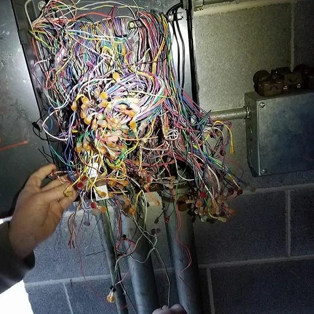 Slide of Chicago Ridge Electrician