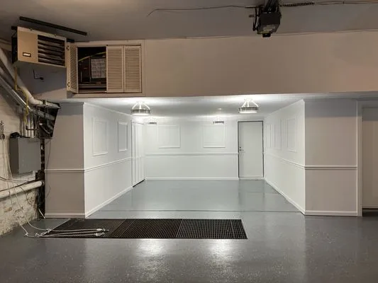 Chicagoland Handyman Logo