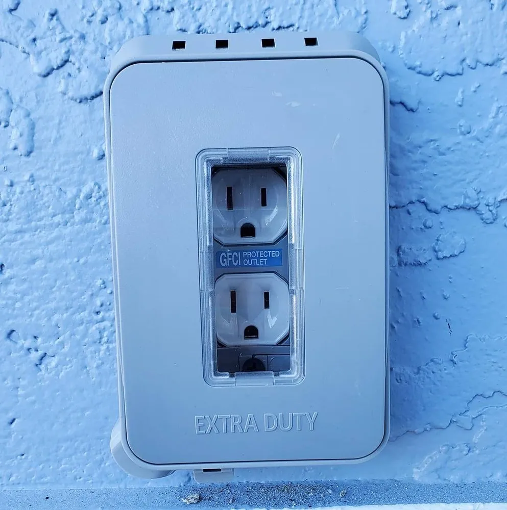 Slide of Chief Certified Electrician