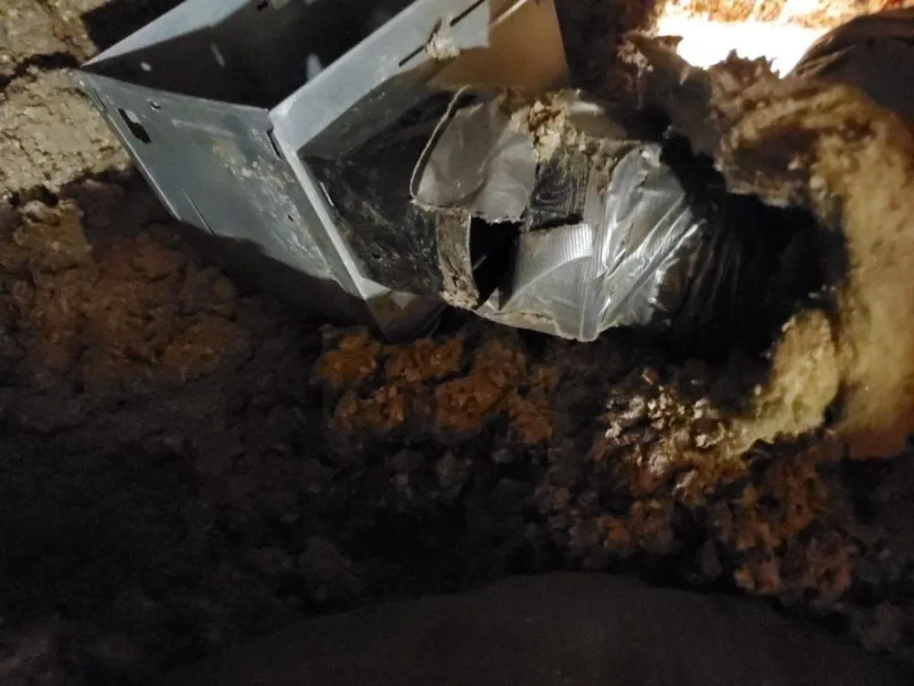 Slide of Chin Up Electric