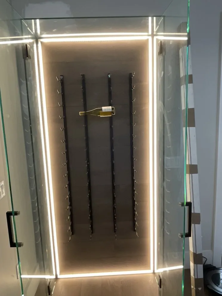 Slide of Chinchilla Electric