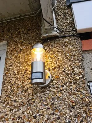 Chris & Brothers Electricians Logo