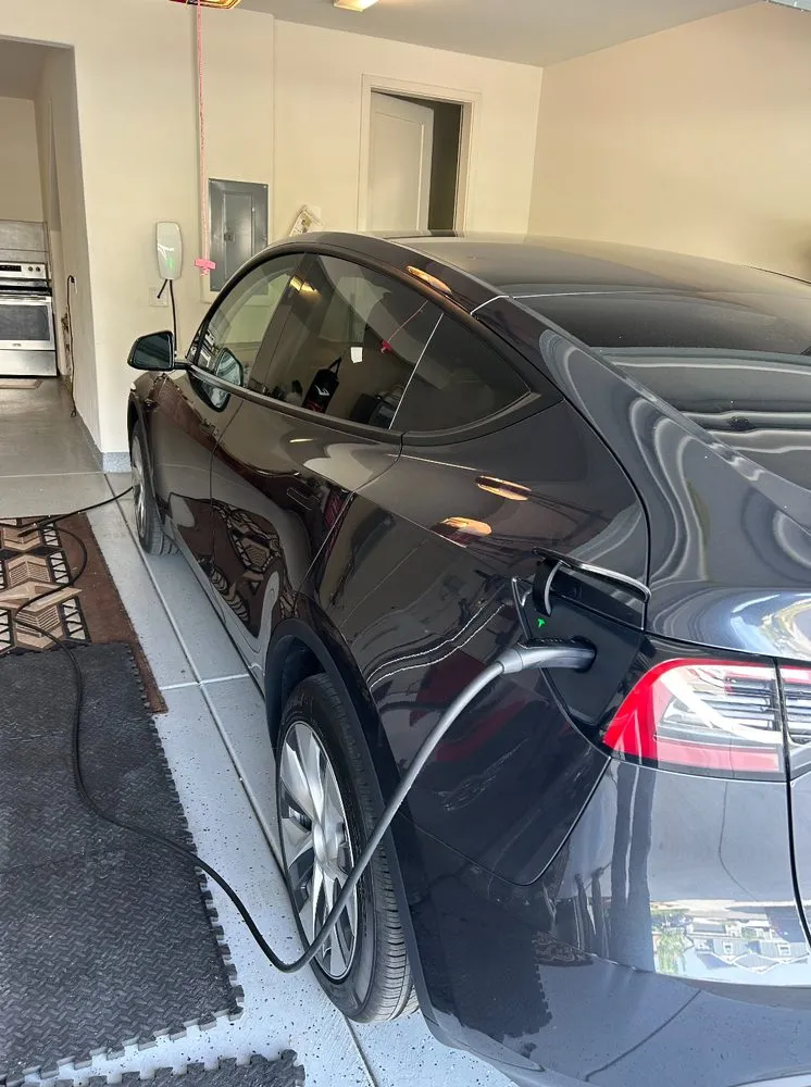 Slide of Chris Blevins Electric