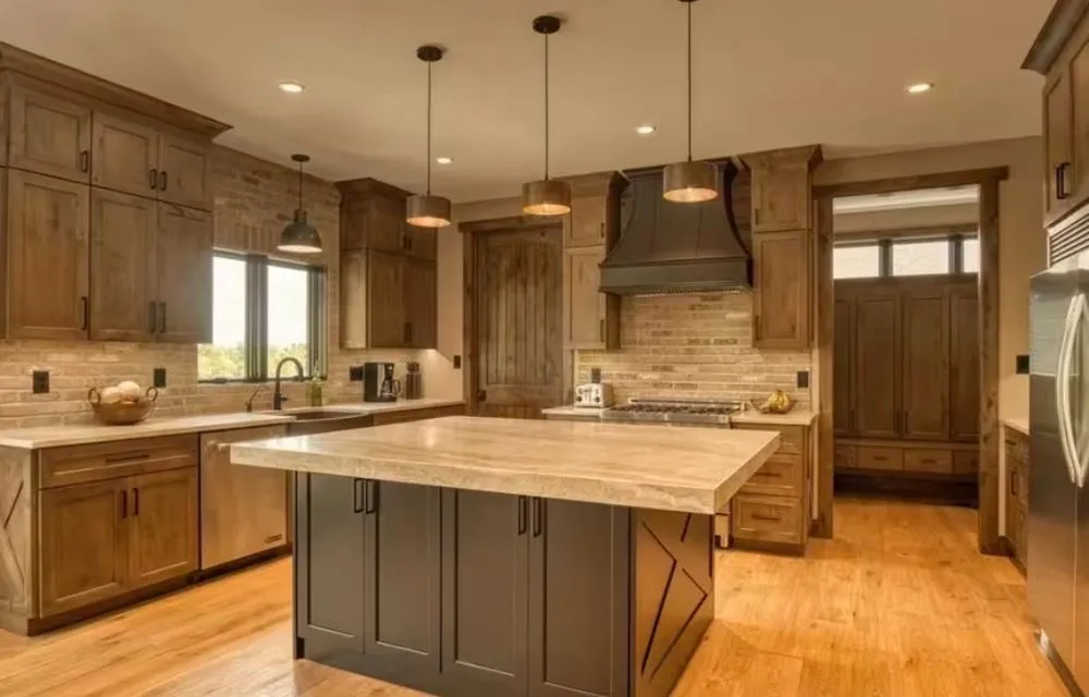 Slide of Chris Blevins Electric