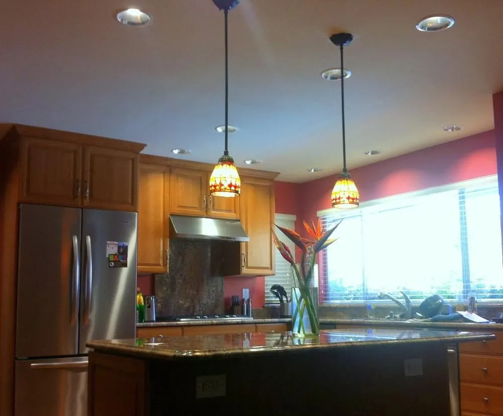 Slide of Chris Caisse Electric