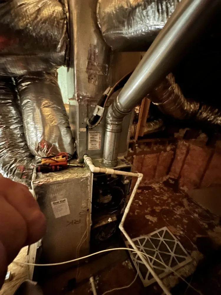 Professional electrician providing outlet and switch repair in Sharpsburg, GA - Chris Can Fix It