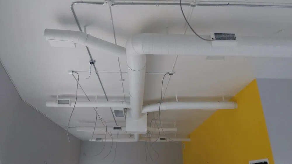 Slide of Chris Crockett Electric