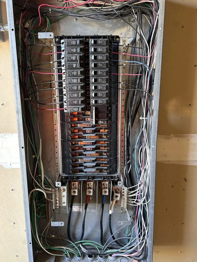 Slide of Chris Denton Electrical