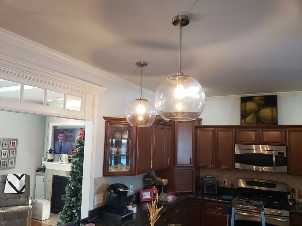 Slide of Chris Kinney Electrical