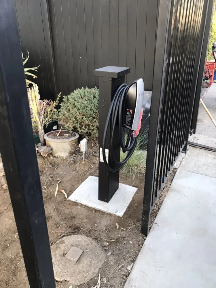 Affordable electrical repair in ,  by Christian Rivera