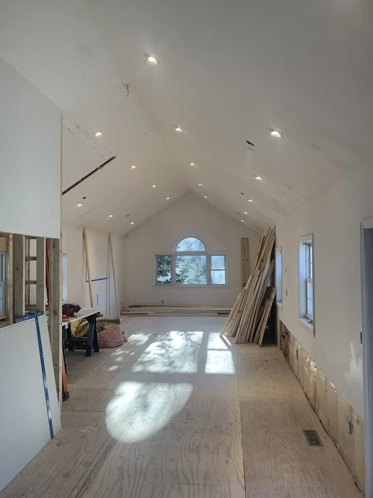 Slide of Christopher  M Tierney Electrician