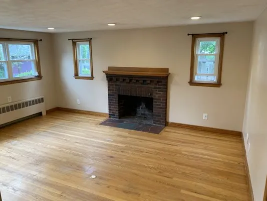 Christopher  M Tierney Electrician