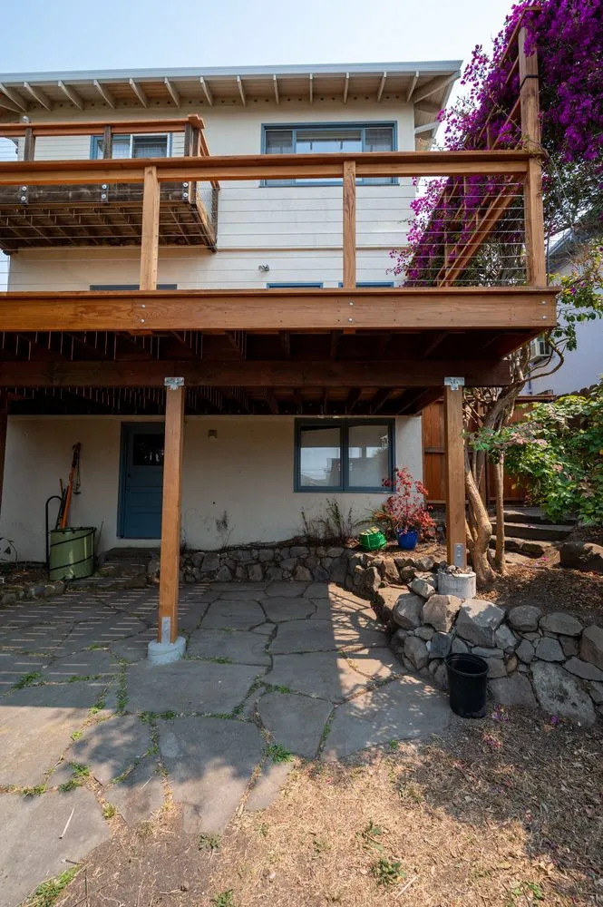 Expert outlet and switch repair service in ,  - Christopher Stoehr Construction