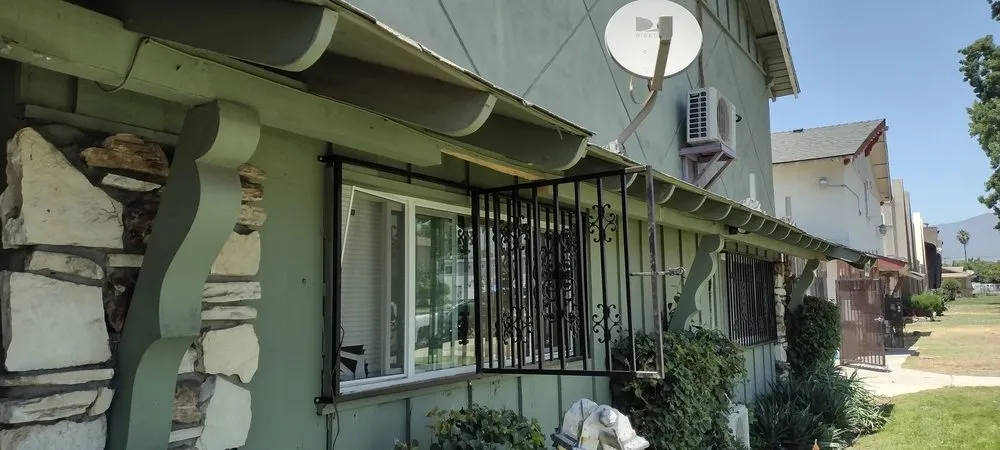 Slide of Christopher The Handyman