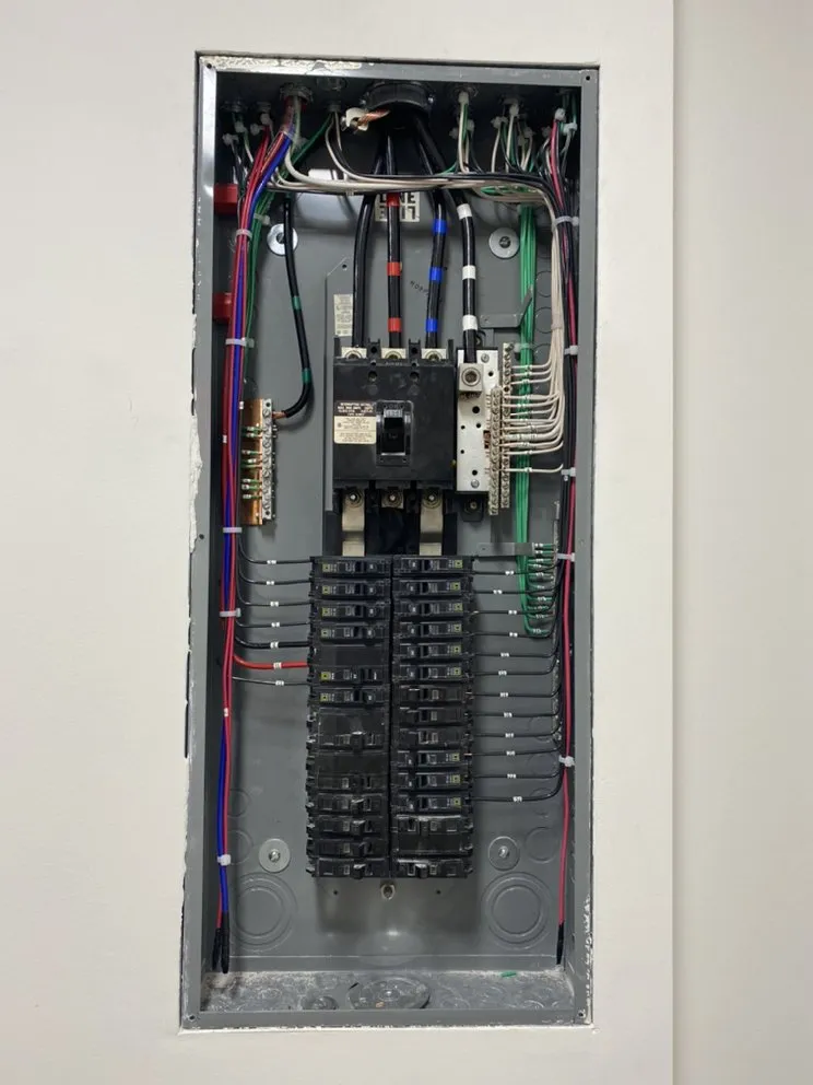 Slide of Chroma Electrical Services